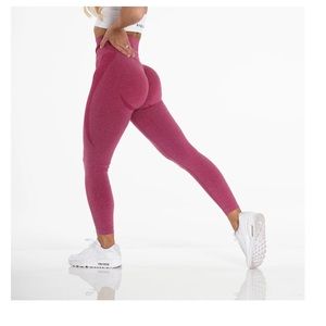 NVGTN Leggings